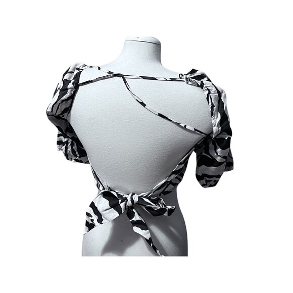 Halara Square Neck Puff Sleeve Backless Zebra Stripe Print Crop Top Sz Small Lin - Picture 5 of 14
